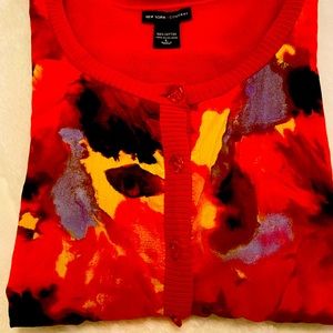 New York & Company Red Floral Cardigan♥️